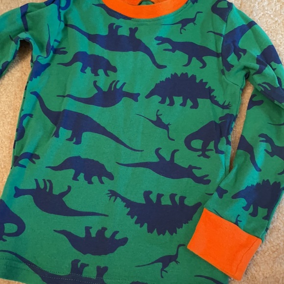 Dinosaur 🦕 pj set•size 3t•set of two - Picture 3 of 3